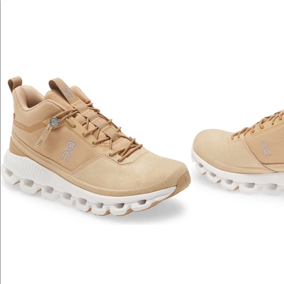 on running Shoes - On Running Hi Dune Sneakers sneakers w Alo bundle